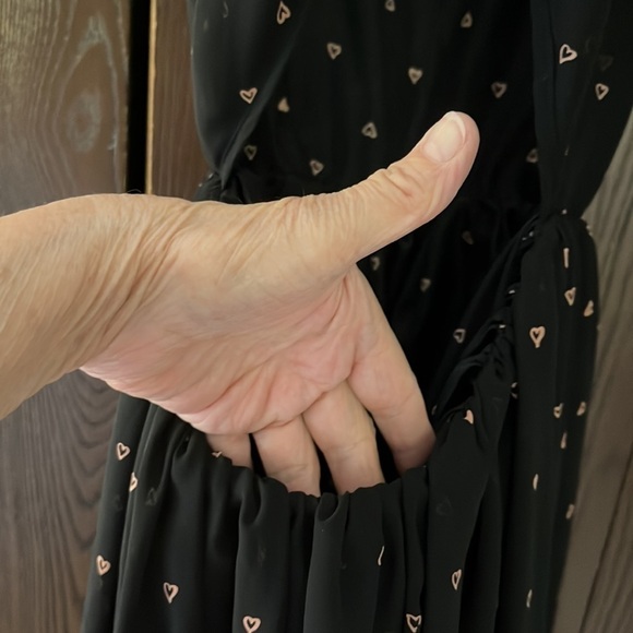 Princess Vera Wang black with coral colored tiny hearts backless dress. Size S - Picture 9 of 11